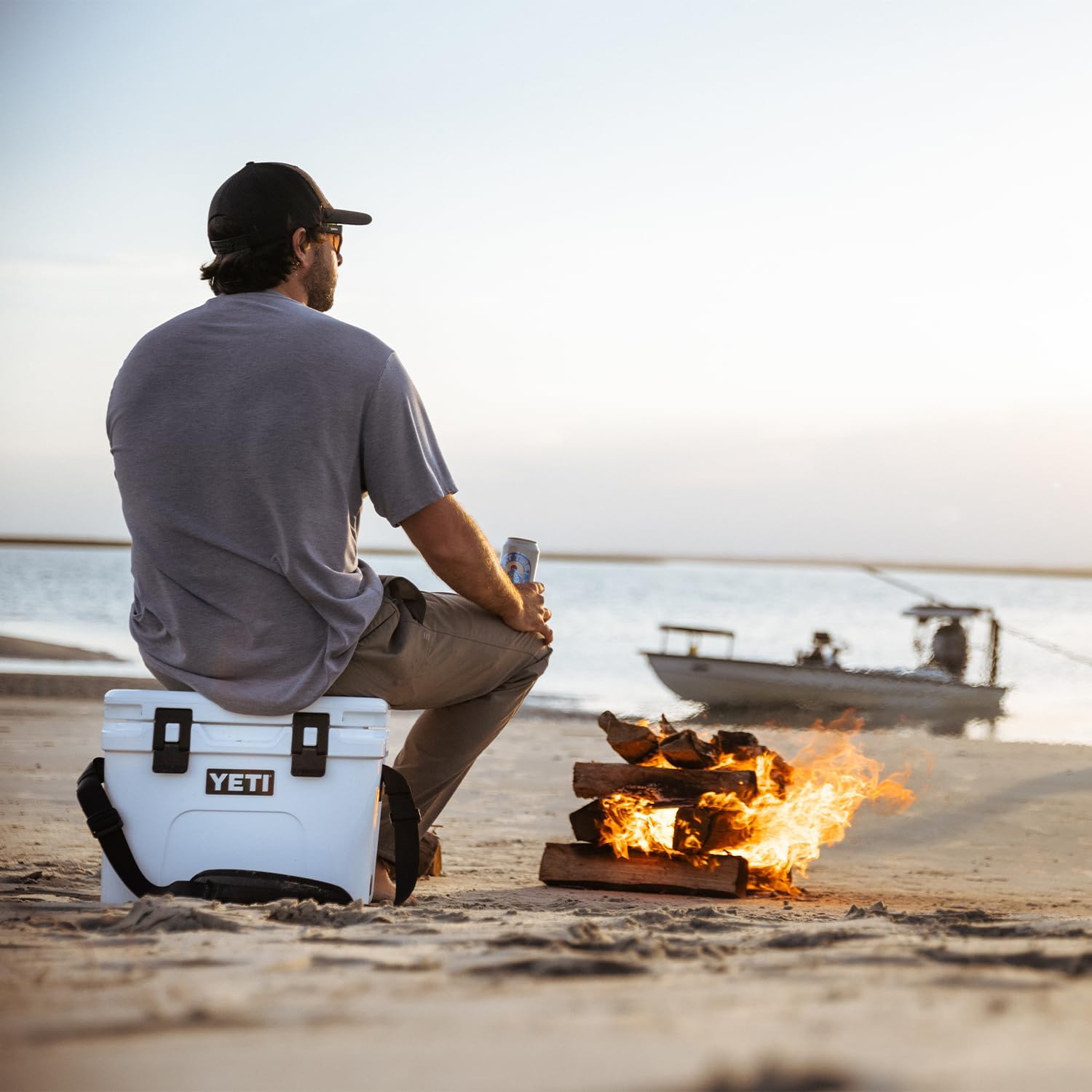 Amazon.com : YETI Roadie 15 Hard Cooler with DoubleDuty Shoulder Strap: Infographics