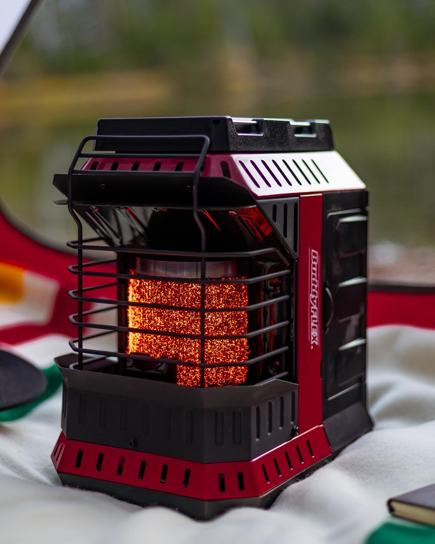 mr.heater 3: Product Hero Images
