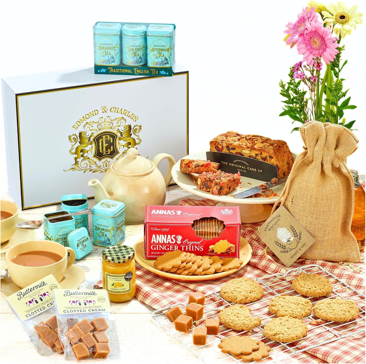 Shows the various items included in a gift basket or bundle, allowing customers to see everything they will receive.