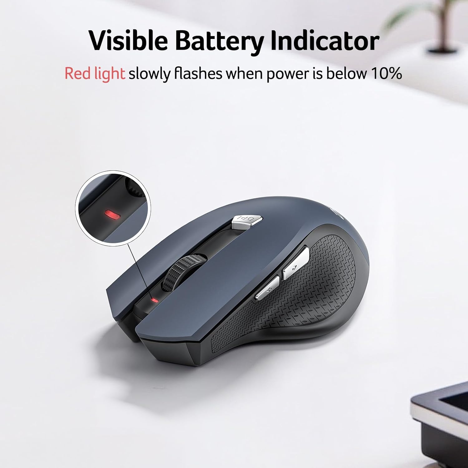 Highlights the visible battery indicator that flashes red when power is below 10%, allowing users to easily monitor the battery level.