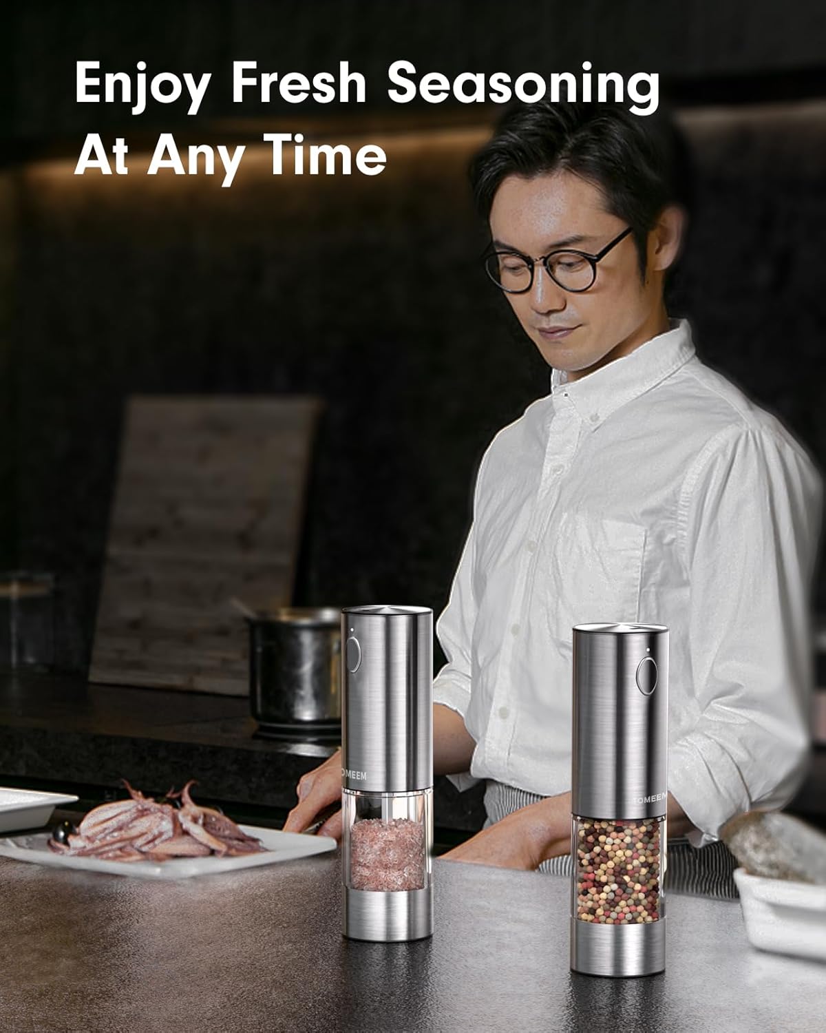 Highlights the ability to enjoy freshly ground seasoning at any time, emphasizing convenience and quality of flavor.