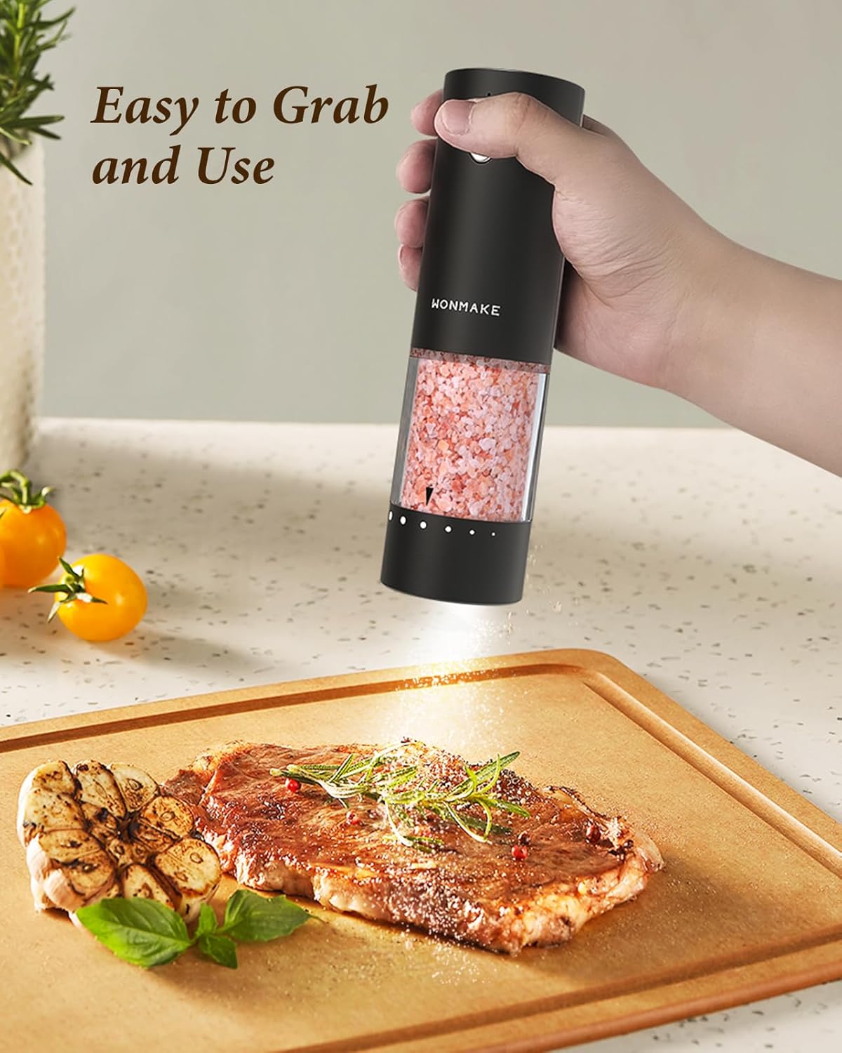 Demonstrates the product's ease of use, showing how it can be comfortably held and operated with one hand.