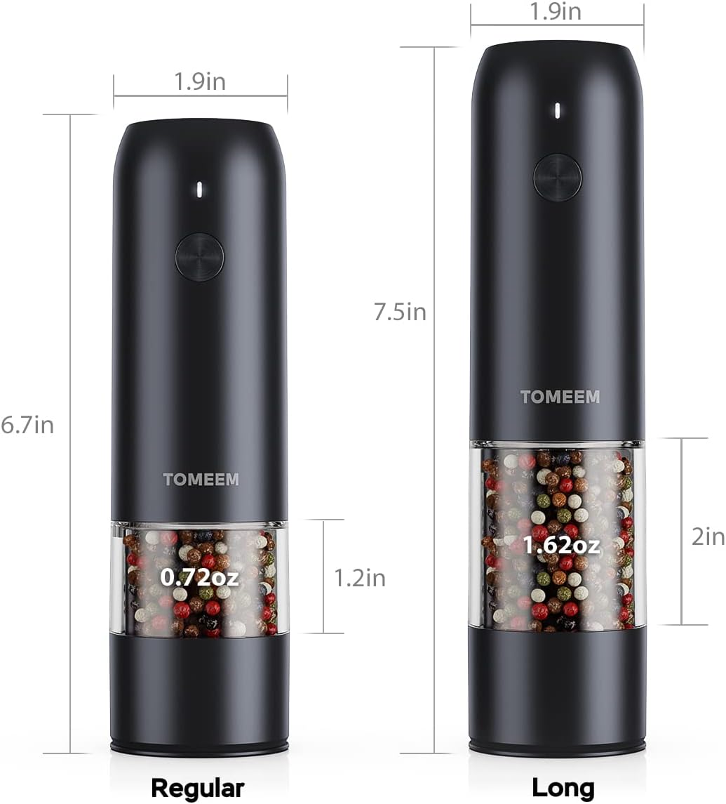 Illustrates the exact dimensions of two pepper grinder sizes to help customers choose the right option for their needs.