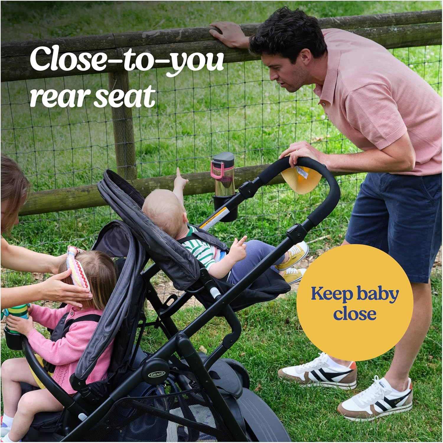 Highlights the stroller's feature of having a rear seat that keeps the baby close to the parent, emphasizing the benefit of maintaining proximity and connection with the child while on the go.