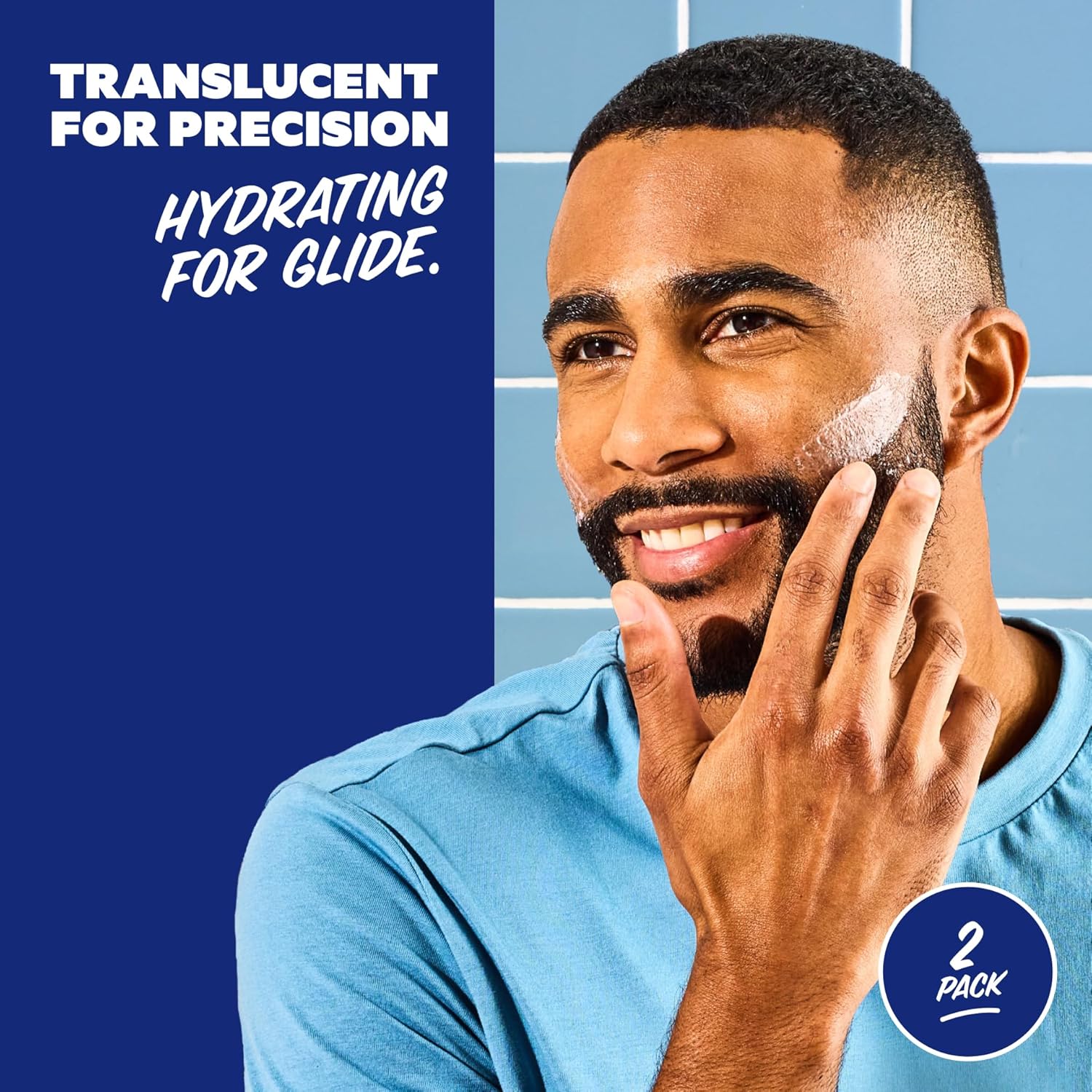 Highlights the product's ability to provide both hydration and precision for a smooth shaving experience.