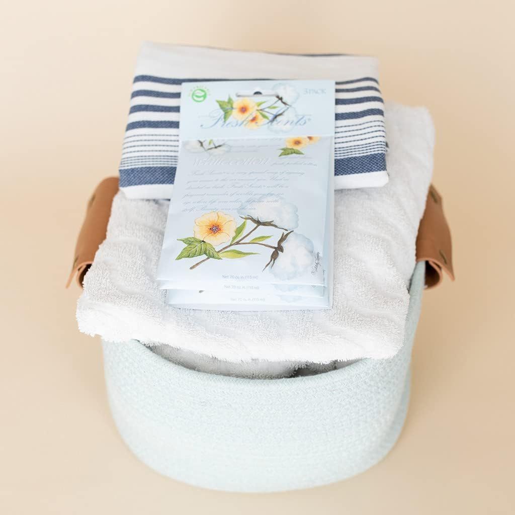Shows the complete set of items included in the product bundle, highlighting the variety and value for the customer.