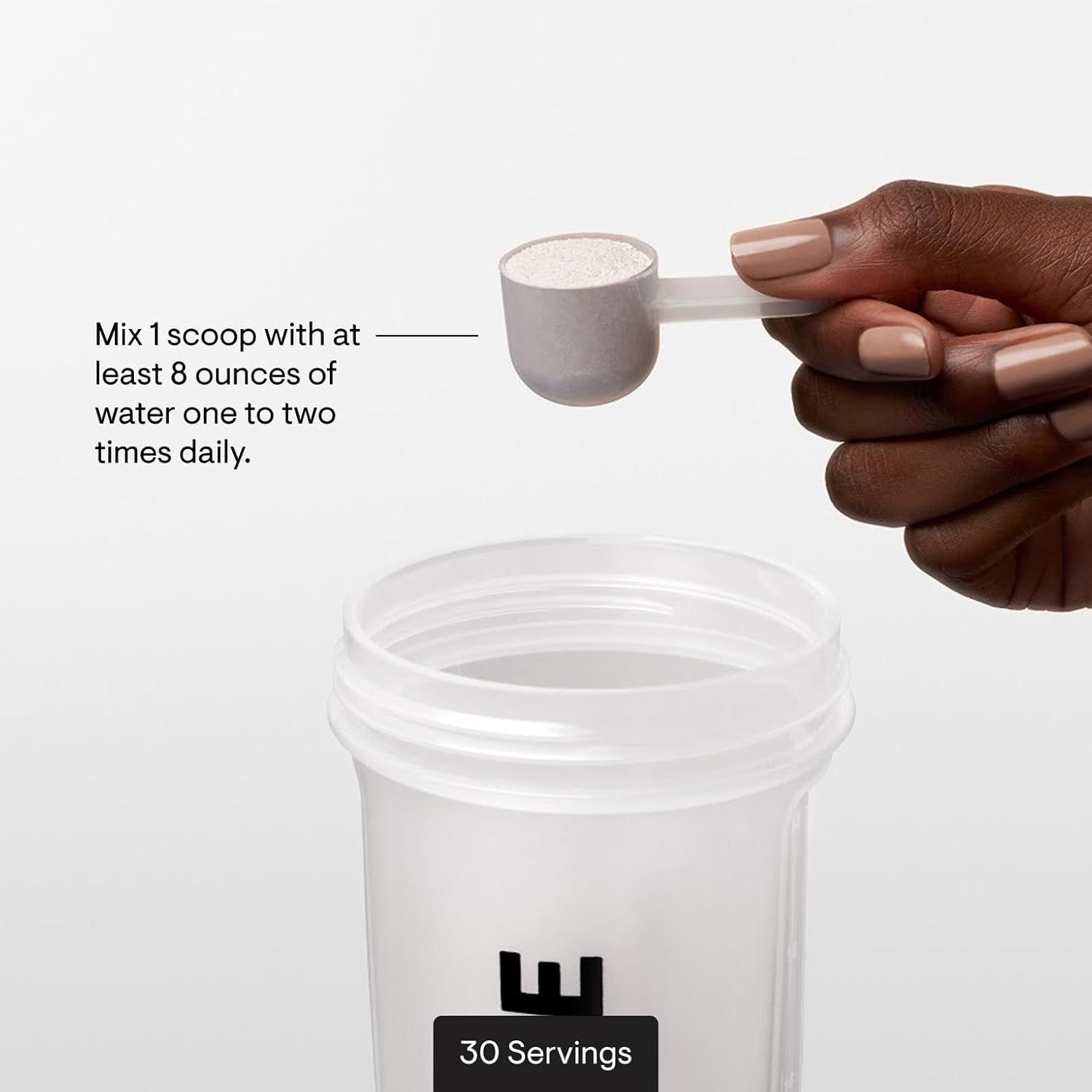 Provides clear step-by-step instructions on how to prepare the product by mixing one scoop with water, helping customers understand proper usage and dosage.