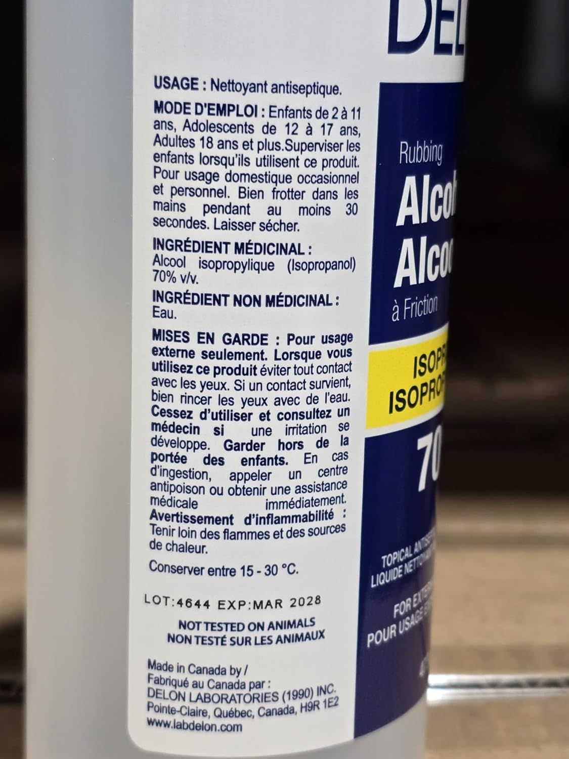 Provides detailed instructions on how to properly use the antiseptic product, including application method, duration, age groups, and safety warnings to ensure correct usage.