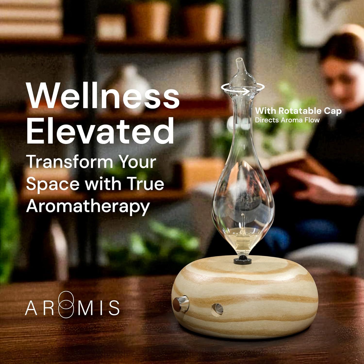 Highlights the rotatable cap feature that allows users to direct and control the aroma flow, emphasizing the product's aromatherapy functionality and customization.