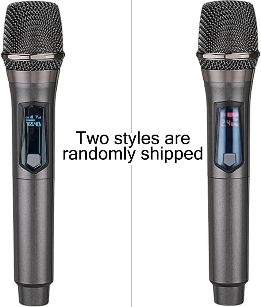 Informs the shopper that two different microphone styles exist and one will be randomly shipped, helping set expectations before purchase.