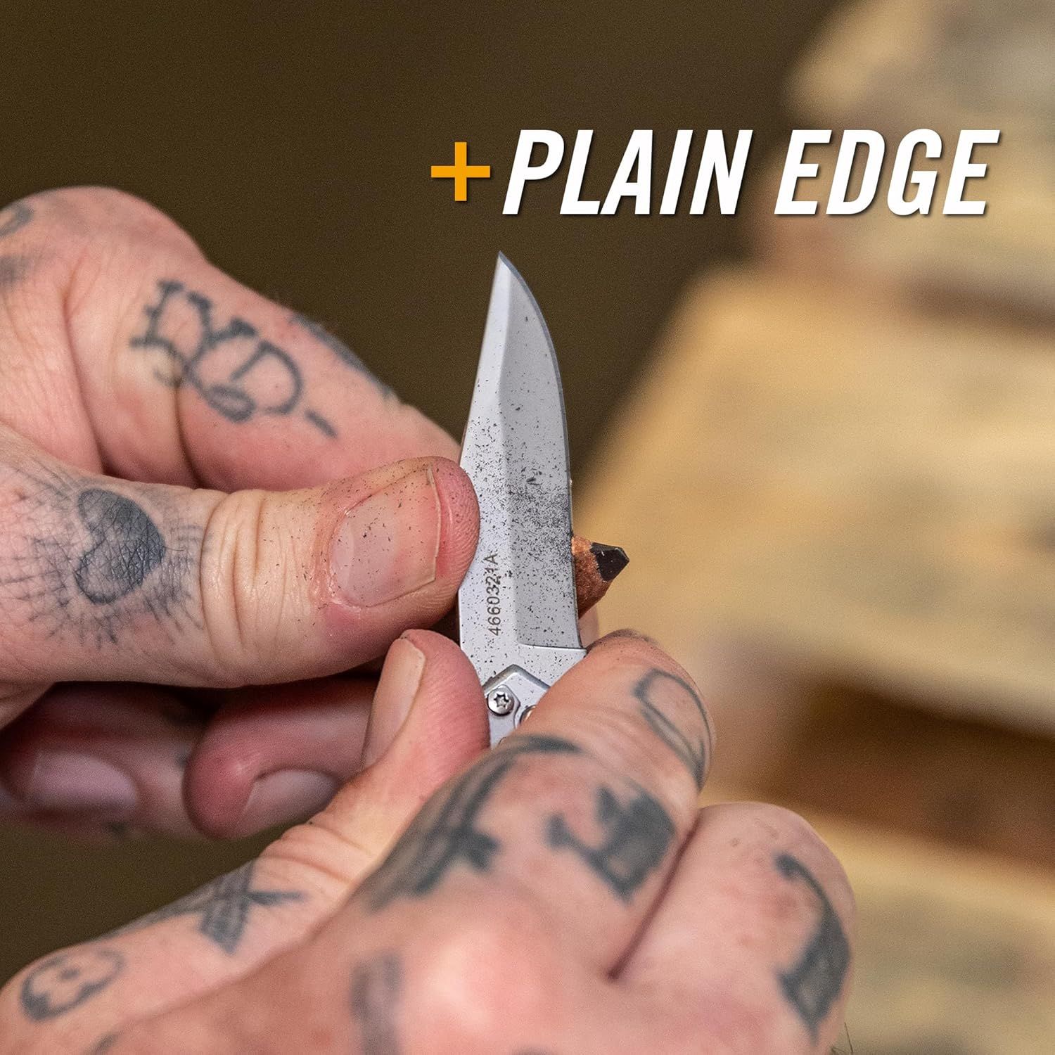 Highlights the plain edge blade design of the knife to inform shoppers about this specific blade type feature. Communicates the plain edge blade feature as a key selling point for shoppers who…