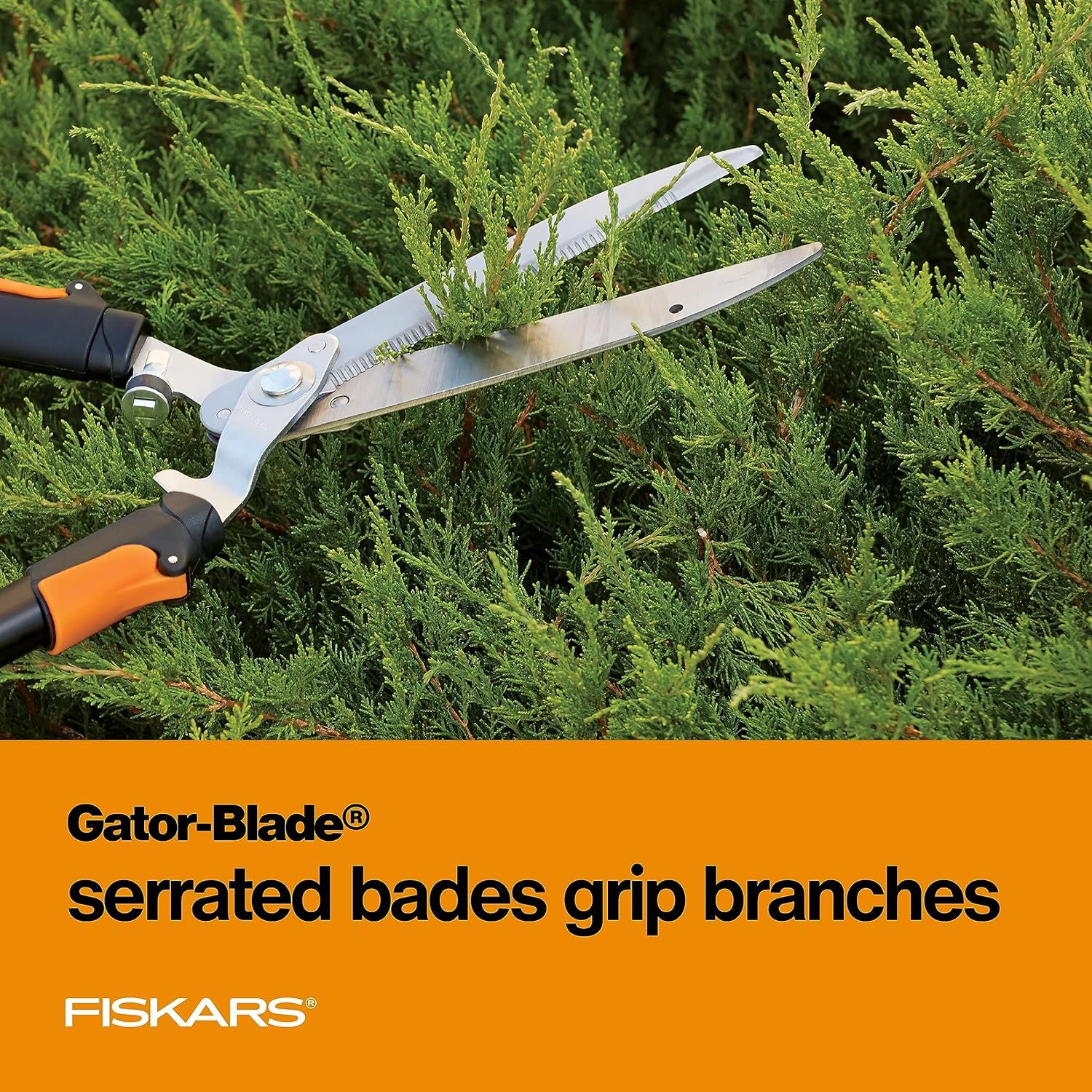 Demonstrates the product's serrated blade design that effectively grips and cuts branches, reassuring shoppers of its cutting performance and functionality.