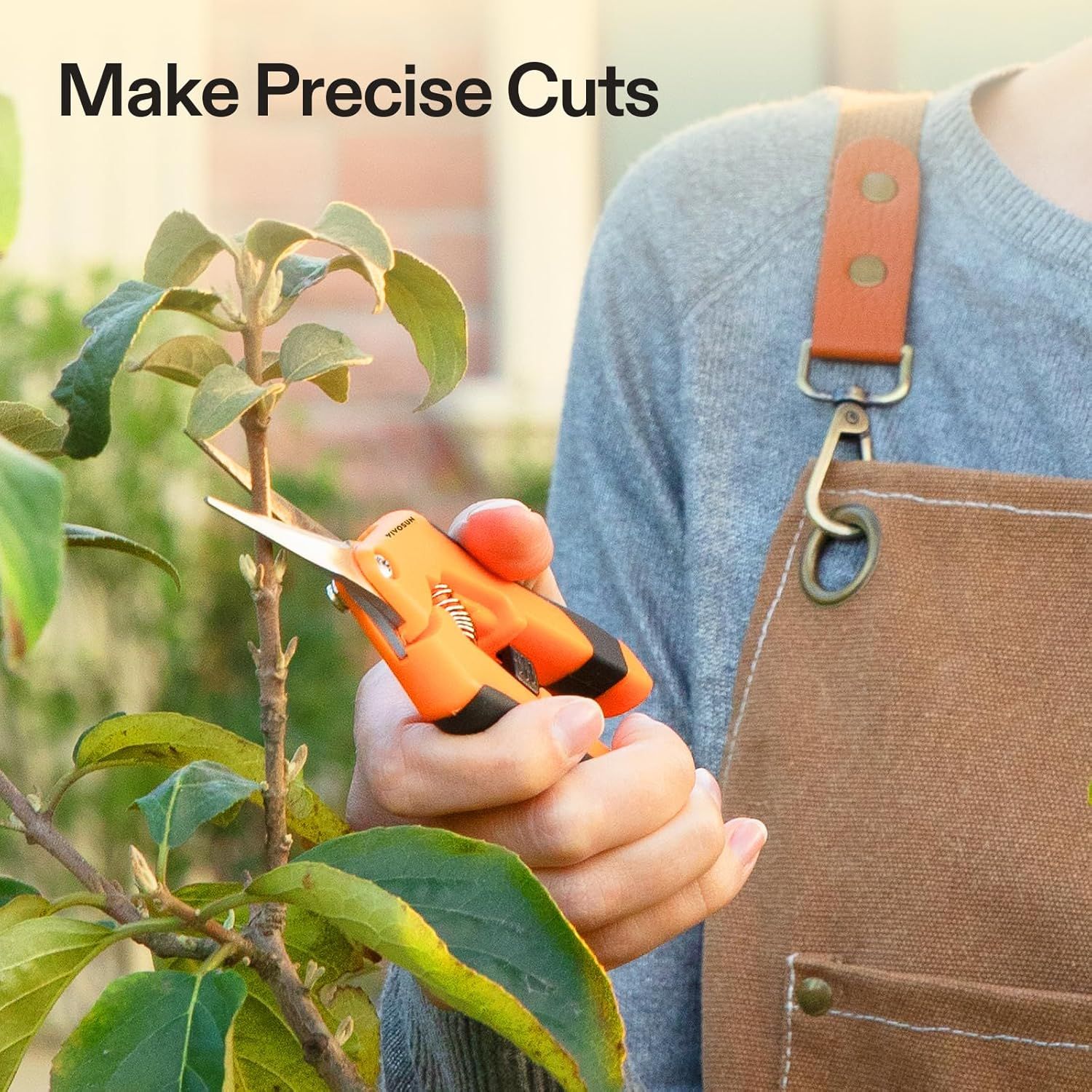 Demonstrates the product's ability to make precise, clean cuts on plants and branches, reassuring gardeners of its accuracy and control.