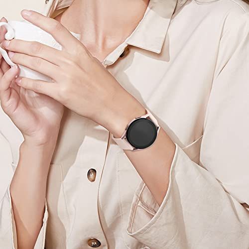 Demonstrates the product (watch) in a real-world lifestyle setting to help shoppers visualize how it looks when worn in everyday situations.