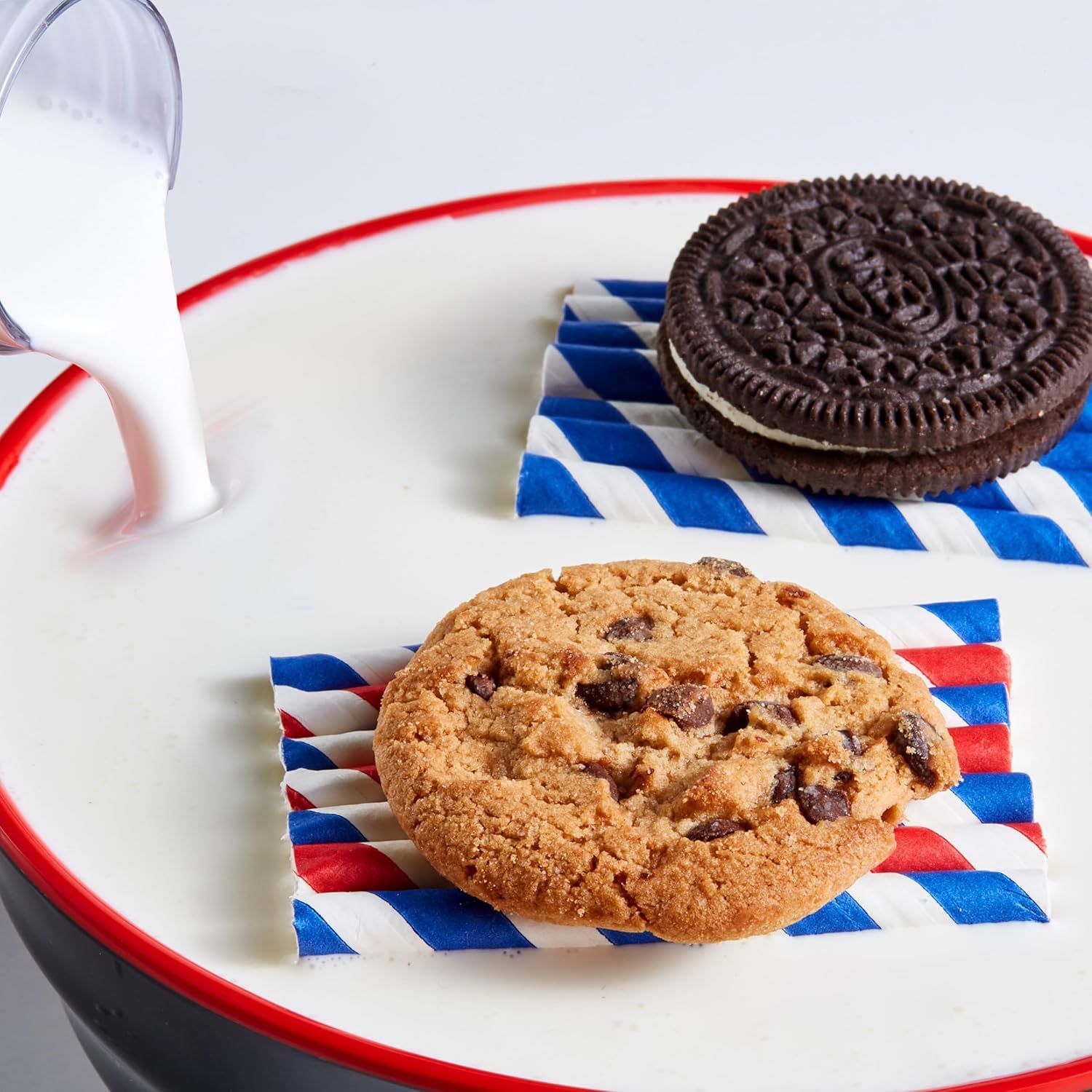 Showcases the product in a real-world snack setting with milk to create an appetizing, relatable consumption moment that appeals to shoppers emotionally.