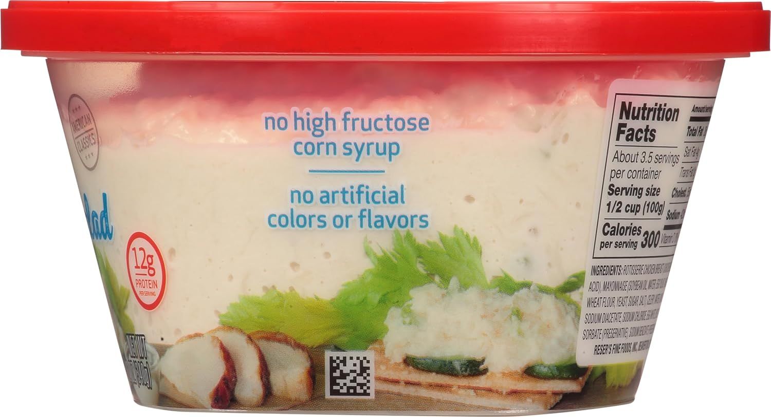 Communicates multiple health-focused benefits to reassure shoppers that the product is made with clean ingredients and provides high protein content.