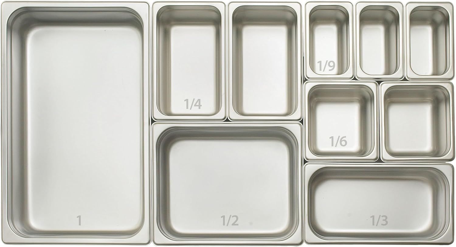 Displays the brand's full product lineup of different pan sizes to help shoppers understand the variety of options available and choose the right size for their needs.
