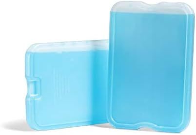 Displays the product clearly on a white background to show the physical appearance and size of the two ice packs included.