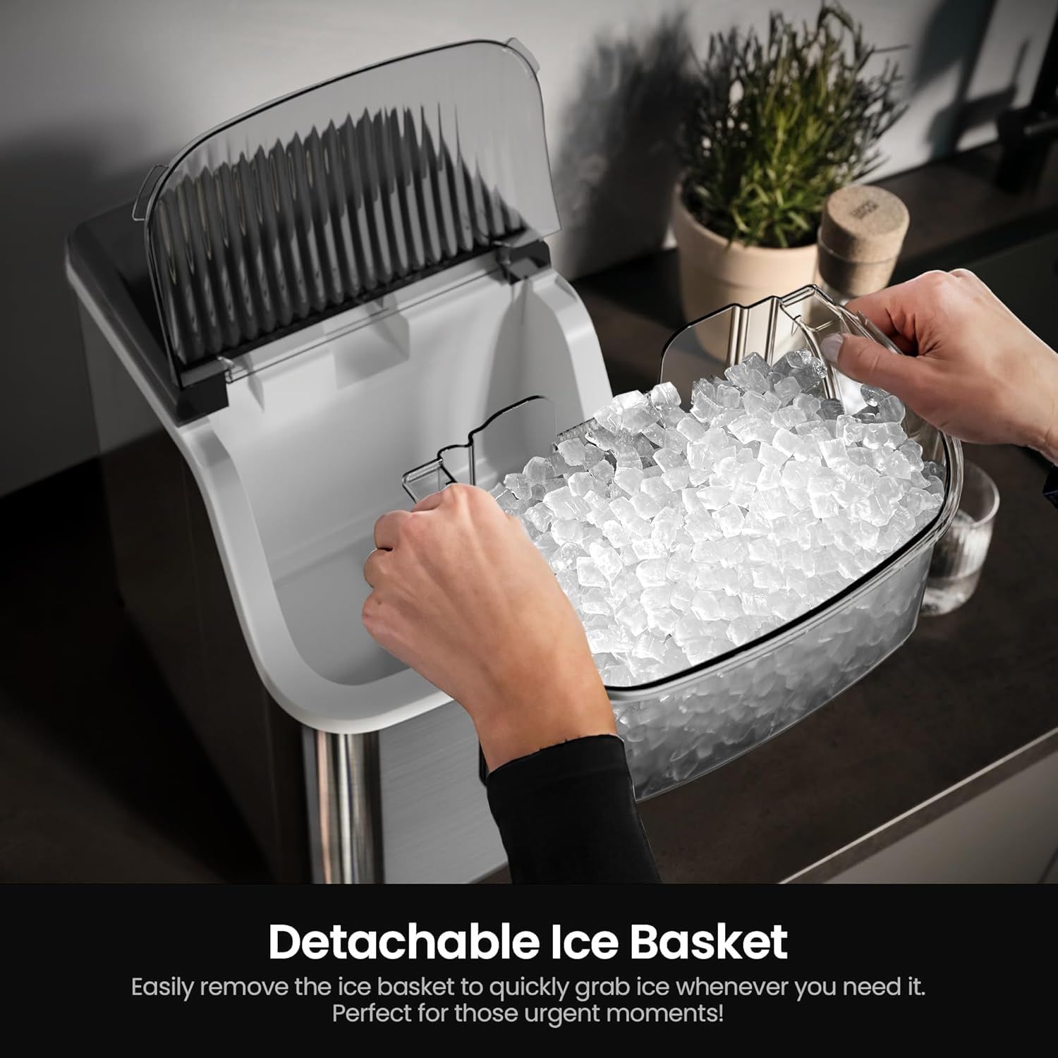 Highlights the convenience of the removable ice basket feature, allowing users to easily transport ice for quick access during urgent moments.