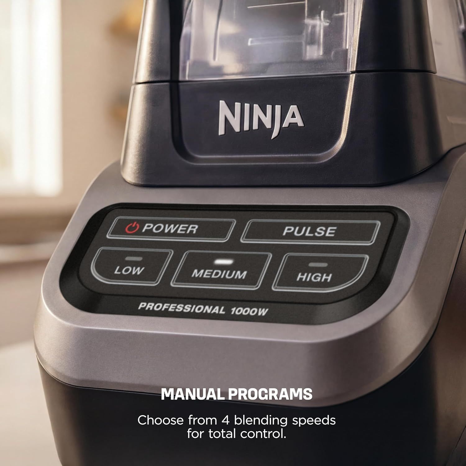 Highlights the product's manual control options with 4 blending speeds (Low, Medium, High, Pulse) to communicate user control and versatility in blending.
