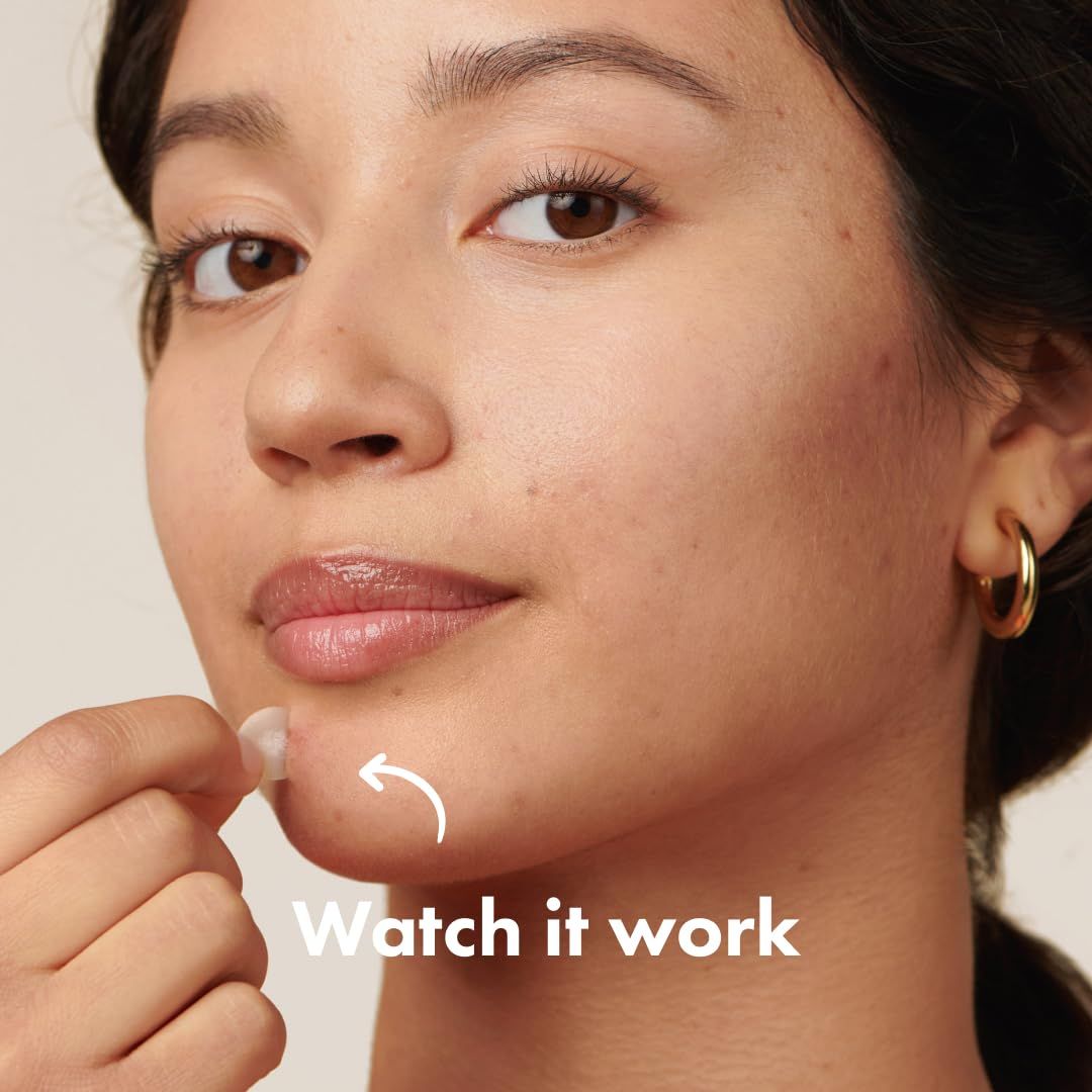 Demonstrates how to apply the skincare product by showing the application motion on the face, reassuring shoppers about ease of use. Communicates that the product delivers visible results when…