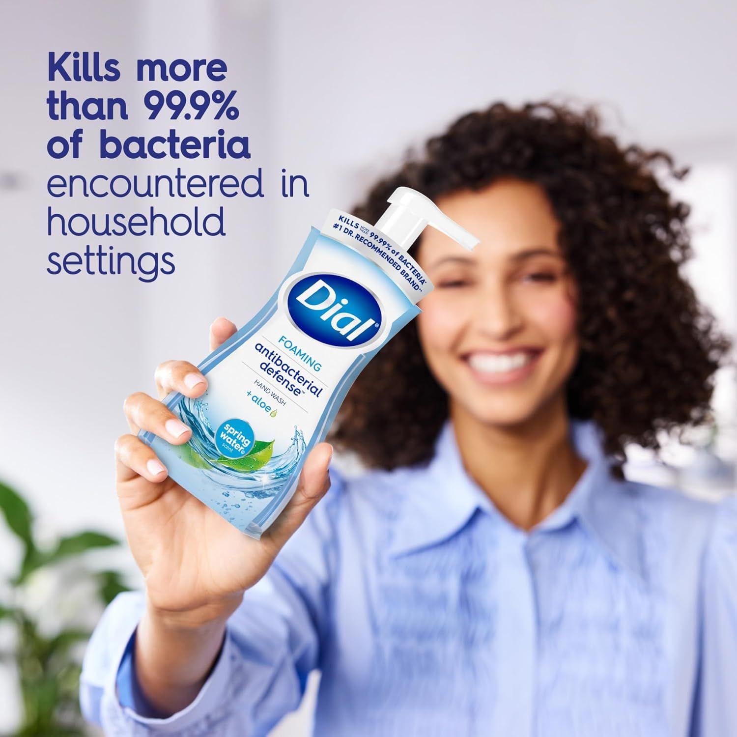 Communicates the product's powerful antibacterial performance with a specific quantifiable claim (99.9% bacteria kill rate) to reassure shoppers of its effectiveness in household cleaning.…