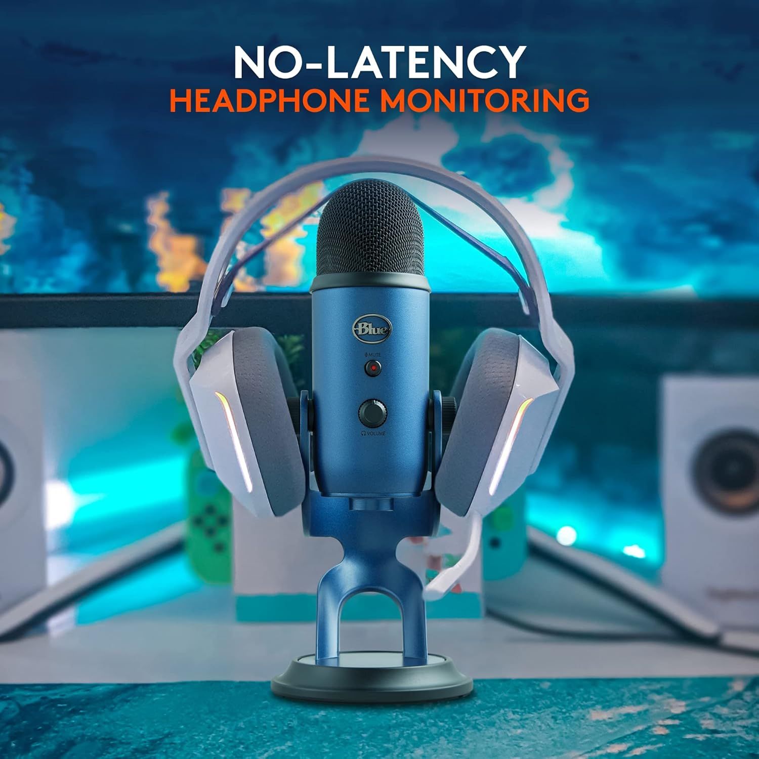 Highlights the product's no-latency headphone monitoring capability, reassuring streamers and content creators that they can monitor audio in real-time without delay.