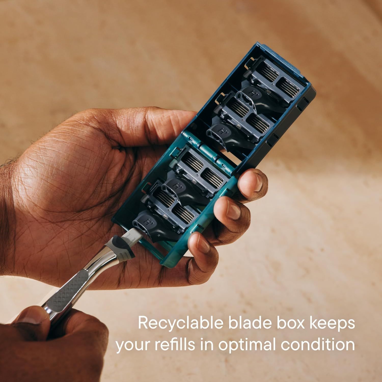 Highlights the product's environmentally responsible design by showcasing the recyclable blade box that safely stores refills, appealing to eco-conscious shoppers. Communicates the practical benefit…