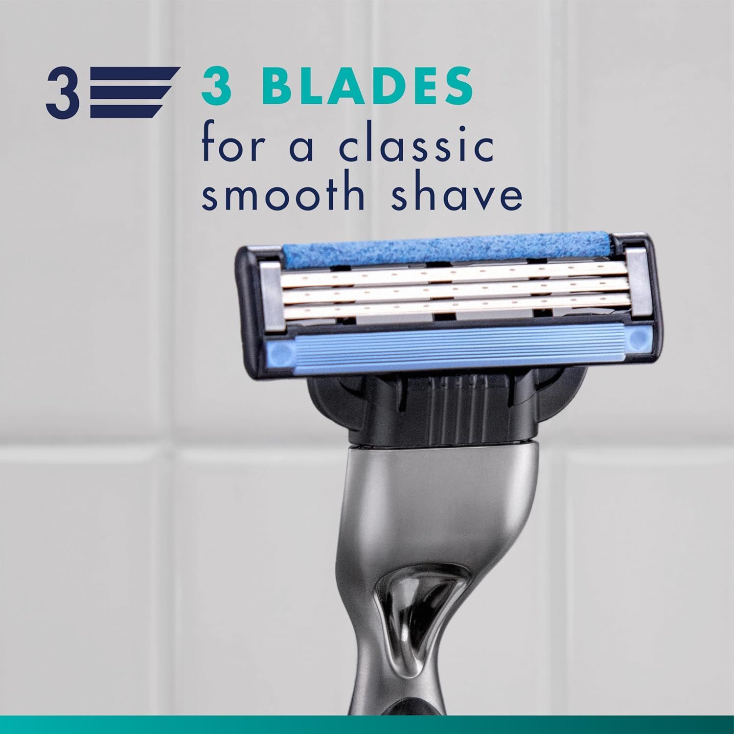 Highlights the product's 3-blade configuration as a key feature that delivers a classic, smooth shave, reassuring shoppers of its shaving performance.