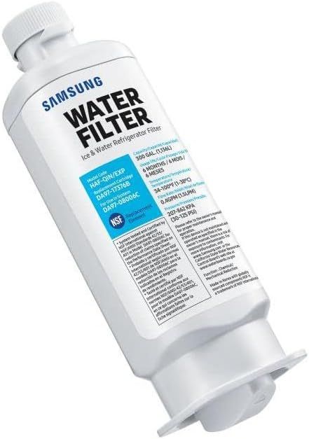 Provides a clean, catalog-style view of the Samsung water filter product without any distractions, allowing shoppers to see the product clearly.