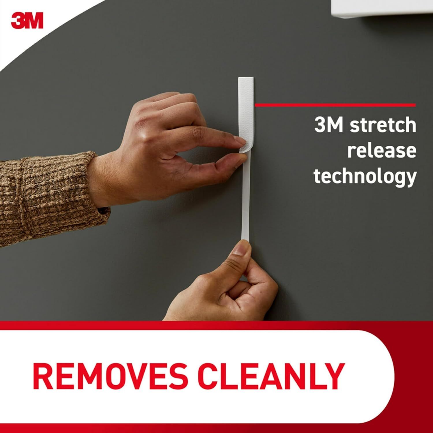Demonstrates that the 3M product uses stretch release technology to remove cleanly without residue or damage, reassuring shoppers of easy and safe removal.