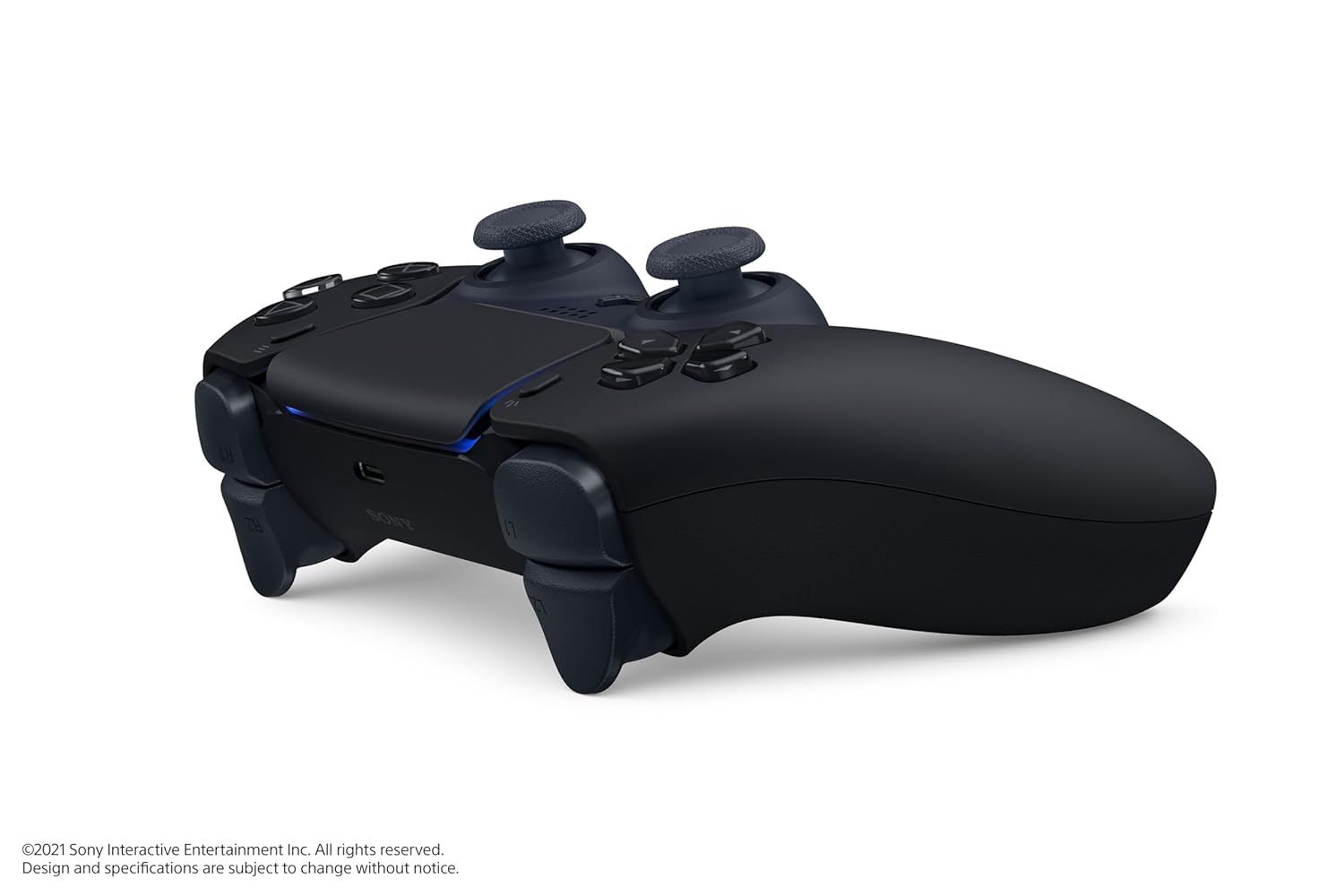 Provides a clean, catalog-style view of the gaming controller on a white background to show the product clearly without distractions.