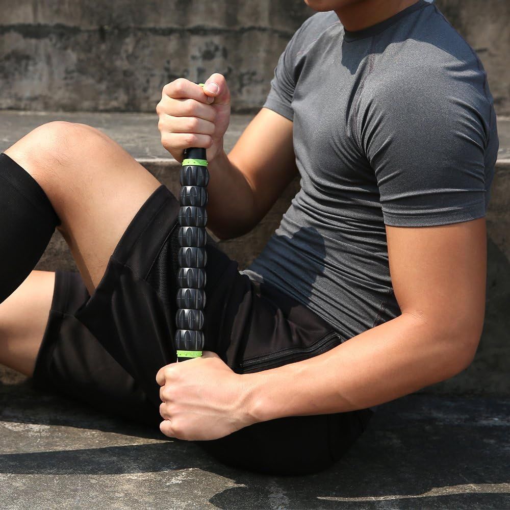 Demonstrates the product in a real-world fitness context, showing how it fits naturally into an active lifestyle and recovery routine.