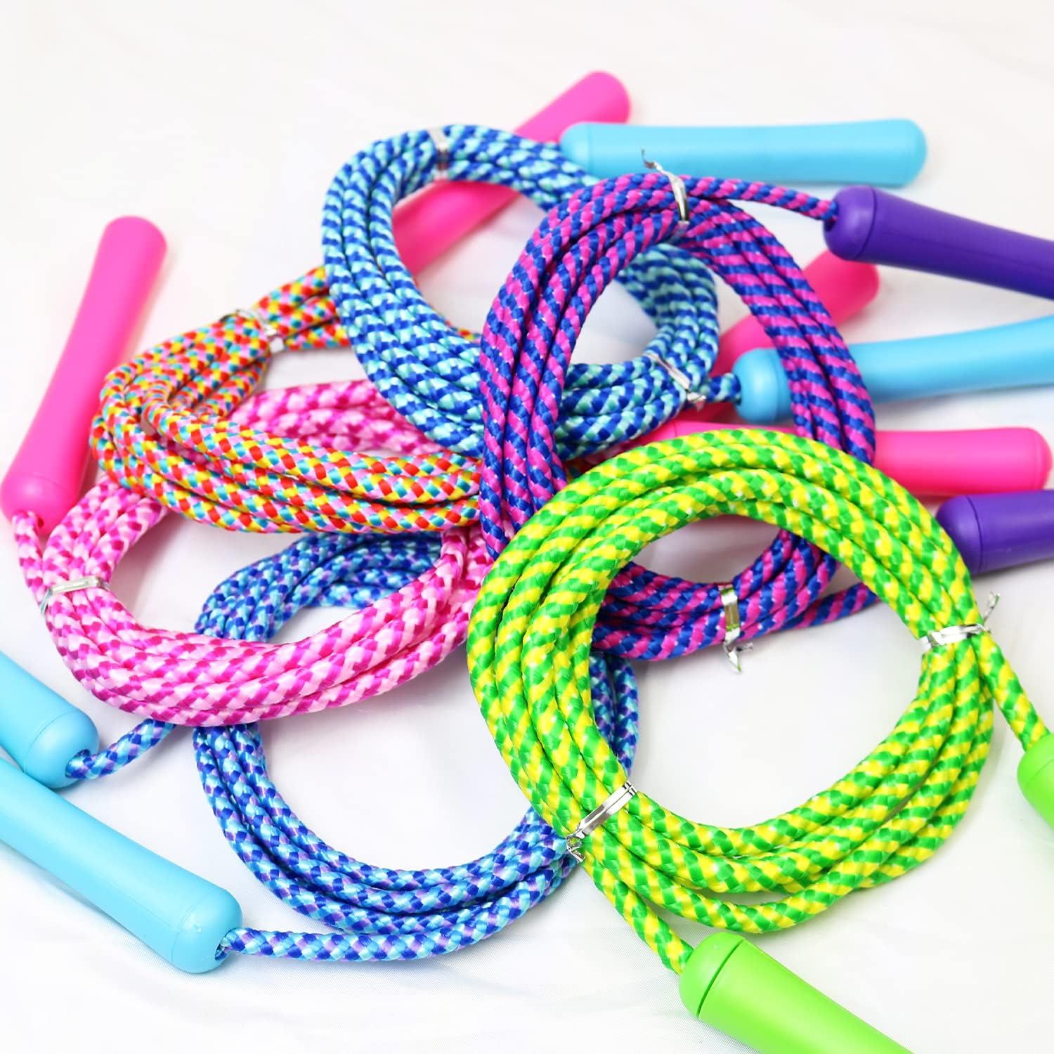Showcases the brand's product lineup by displaying multiple jump rope color options available, helping shoppers choose their preferred style.