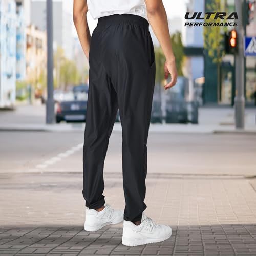 Demonstrates how the product looks when worn in a real-world outdoor environment, helping shoppers visualize the fit and style in everyday use.