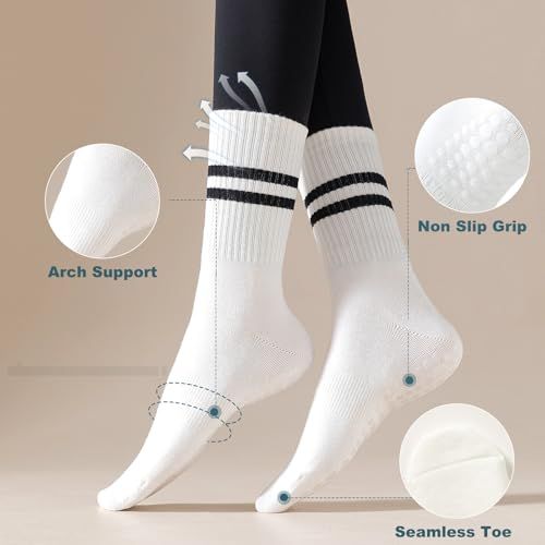 Breaks down the sock's key physical features and construction elements to show shoppers the specific design components that contribute to comfort and functionality.