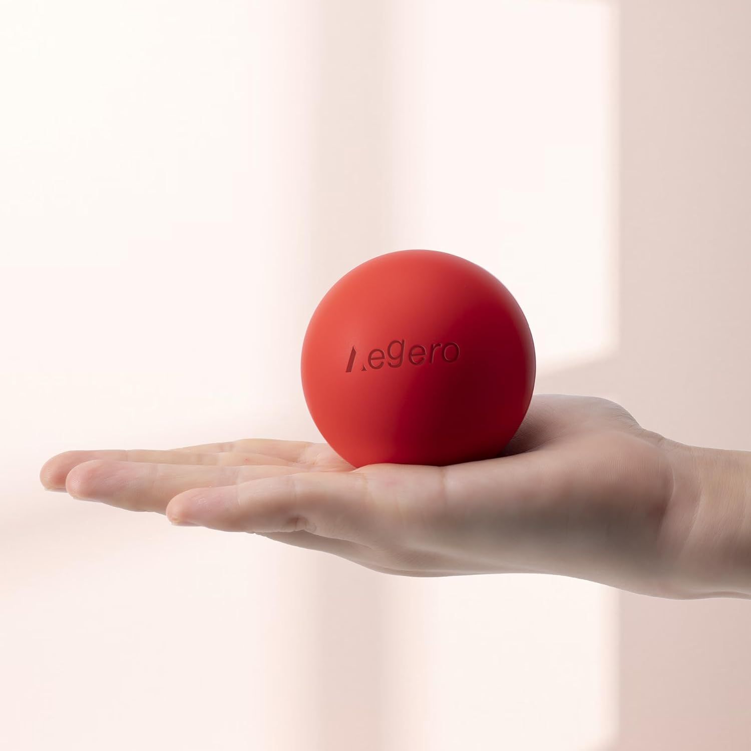 Demonstrates the small, portable size of the product by showing it resting in a hand, reassuring shoppers that it is compact and easy to handle.