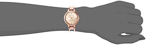 Demonstrates the actual size of the watch on a human wrist to help shoppers visualize scale and fit before purchasing.