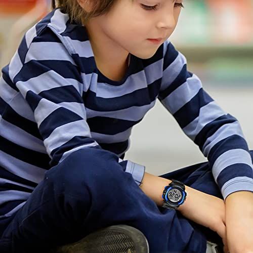 Demonstrates the product in a natural, real-world context to help shoppers visualize how the watch looks and fits on a child during everyday activities.