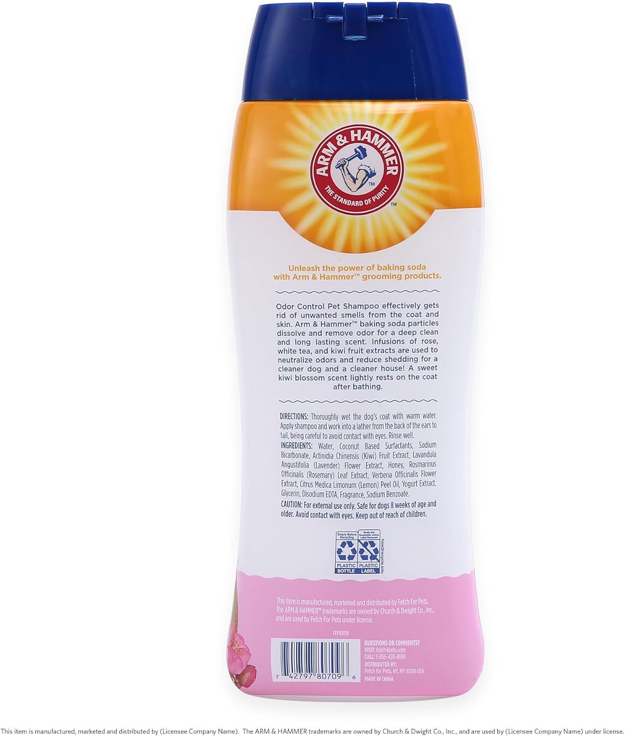 Communicates that the pet shampoo effectively eliminates unwanted odors using baking soda particles while leaving a pleasant kiwi blossom scent, reassuring pet owners of deep cleaning and freshness.