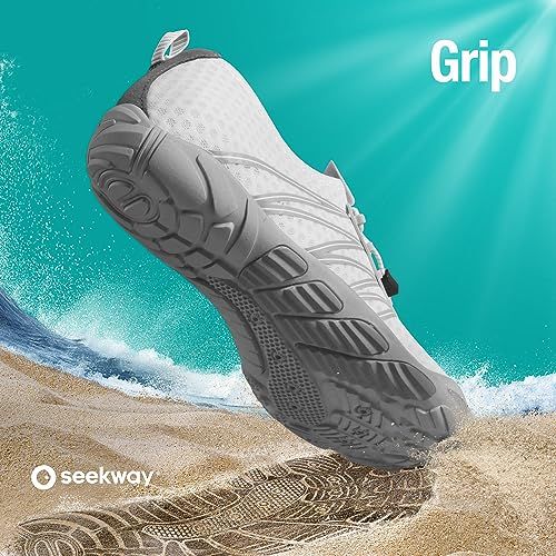 Highlights the shoe's sole grip and tread design to reassure shoppers that the product provides traction and stability on wet or sandy surfaces.