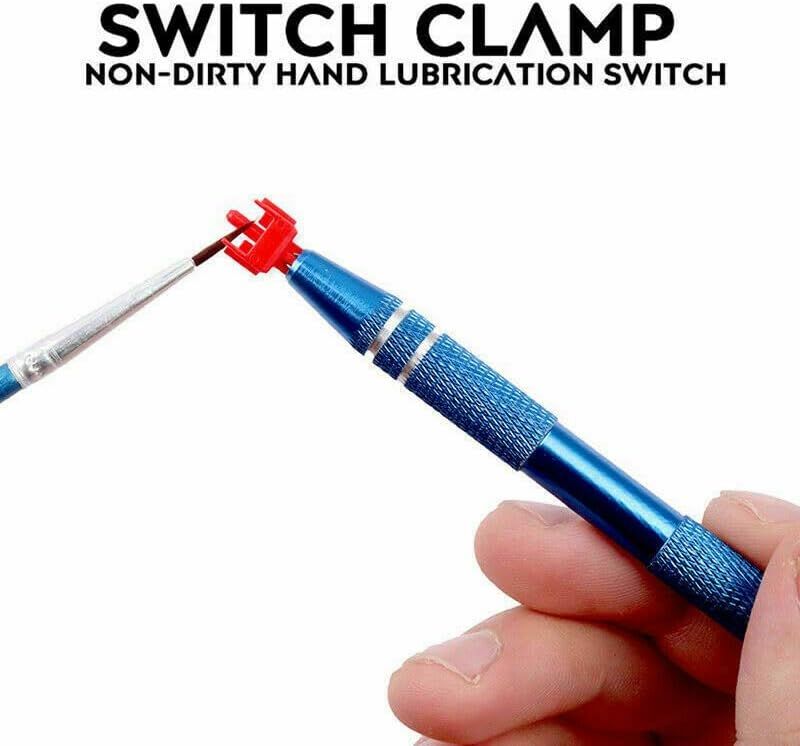 Demonstrates the switch clamp mechanism that allows users to lubricate without getting their hands dirty, emphasizing convenience and cleanliness during use.