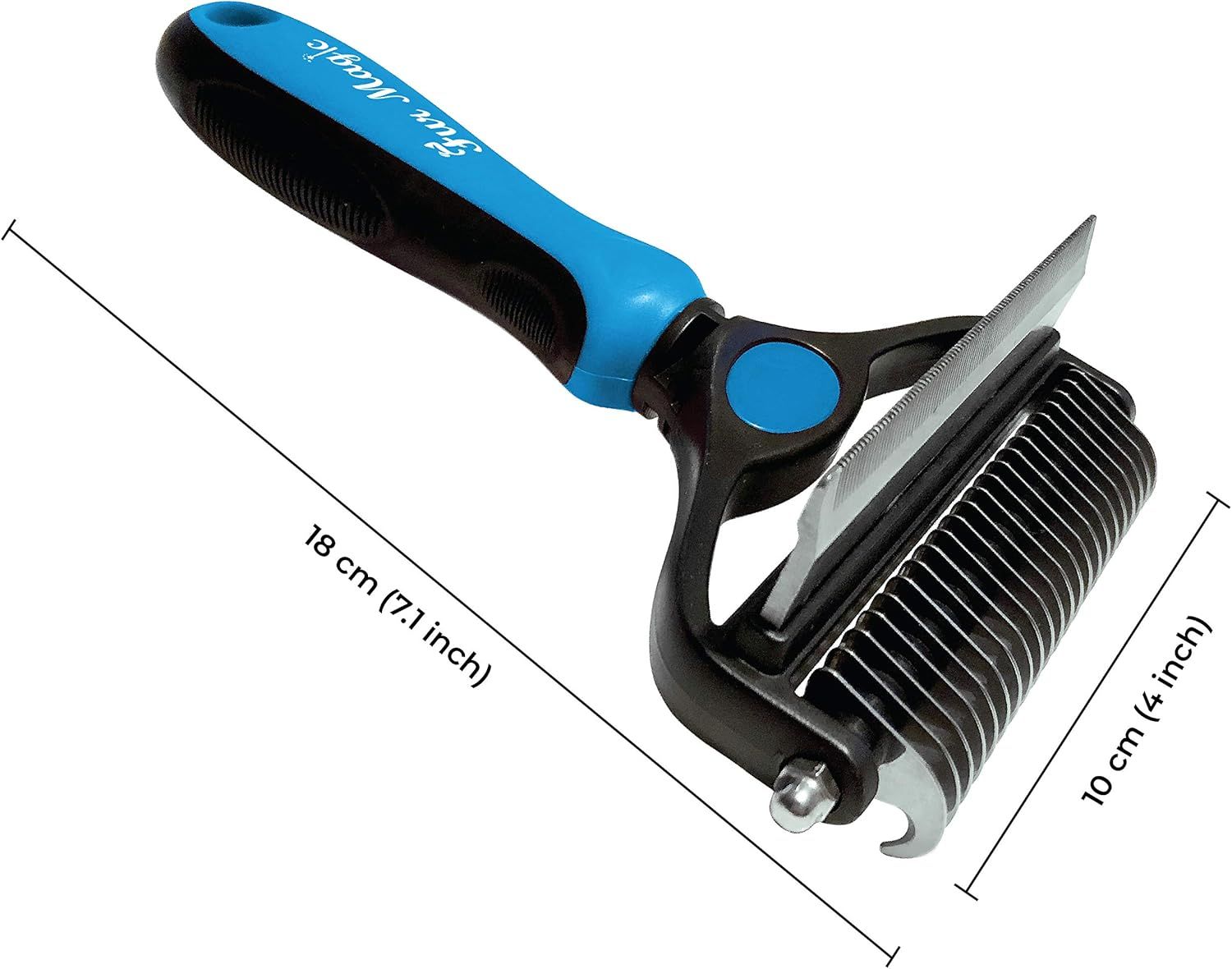 Communicates the exact physical size of the grooming tool to help shoppers understand how large the product is and whether it will fit their needs.