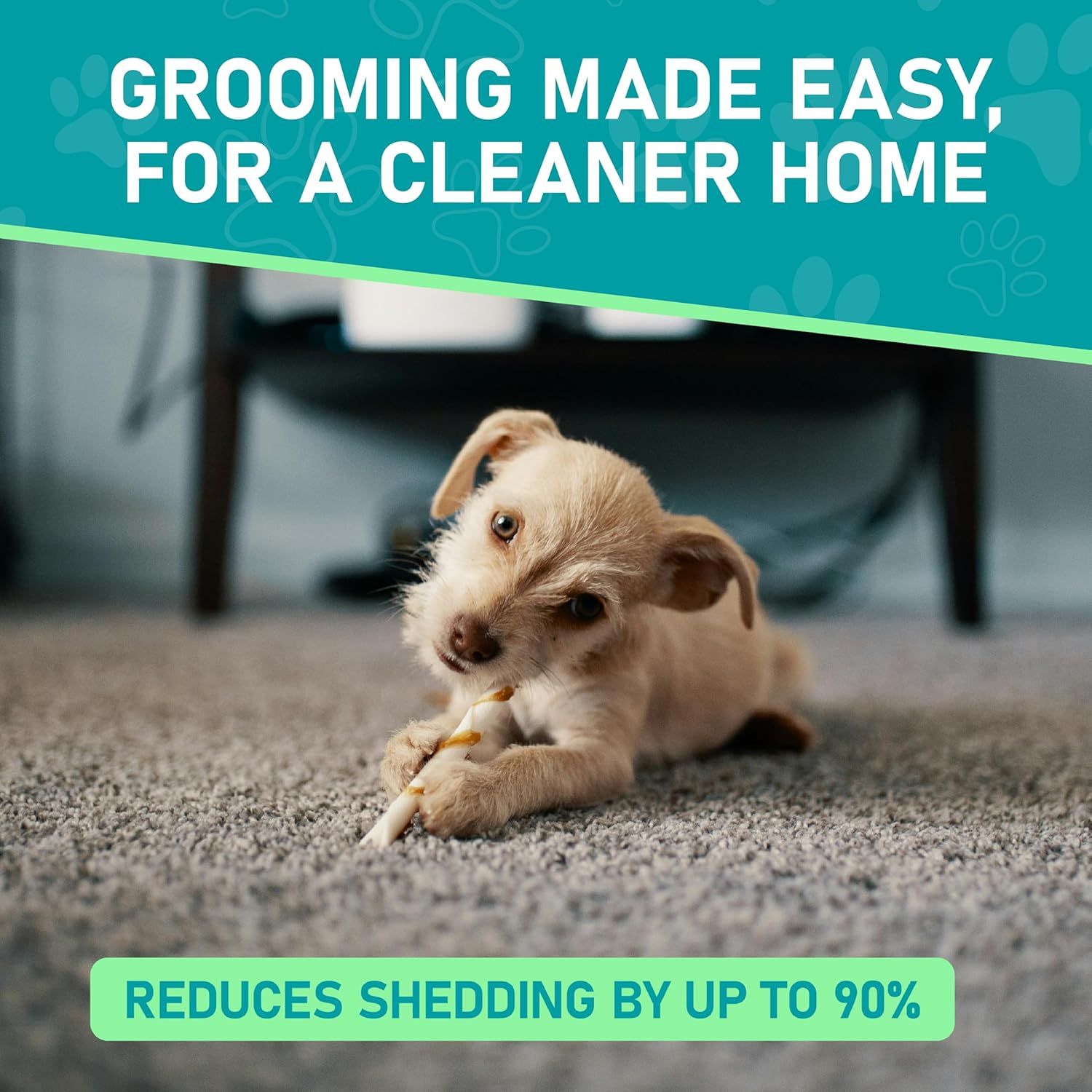 Communicates a quantifiable performance claim to reassure shoppers of the product's effectiveness in reducing shedding. Highlights the benefit of a cleaner home by reducing pet shedding significantly.
